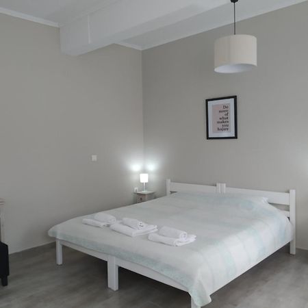 Trousas Apartments روذا المظهر الخارجي الصورة