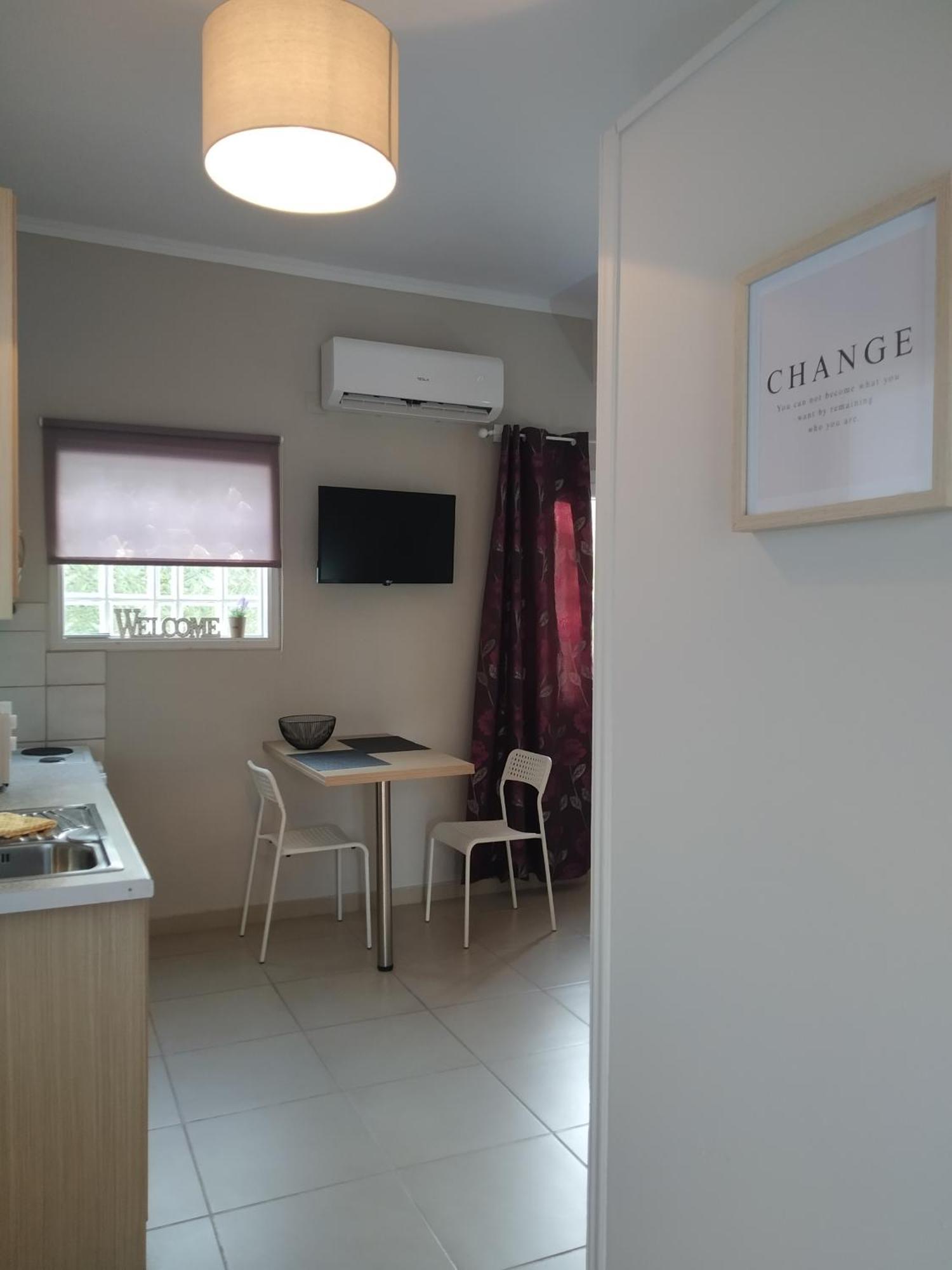 Trousas Apartments روذا المظهر الخارجي الصورة