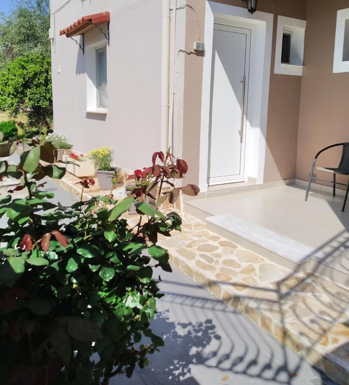 Trousas Apartments روذا المظهر الخارجي الصورة