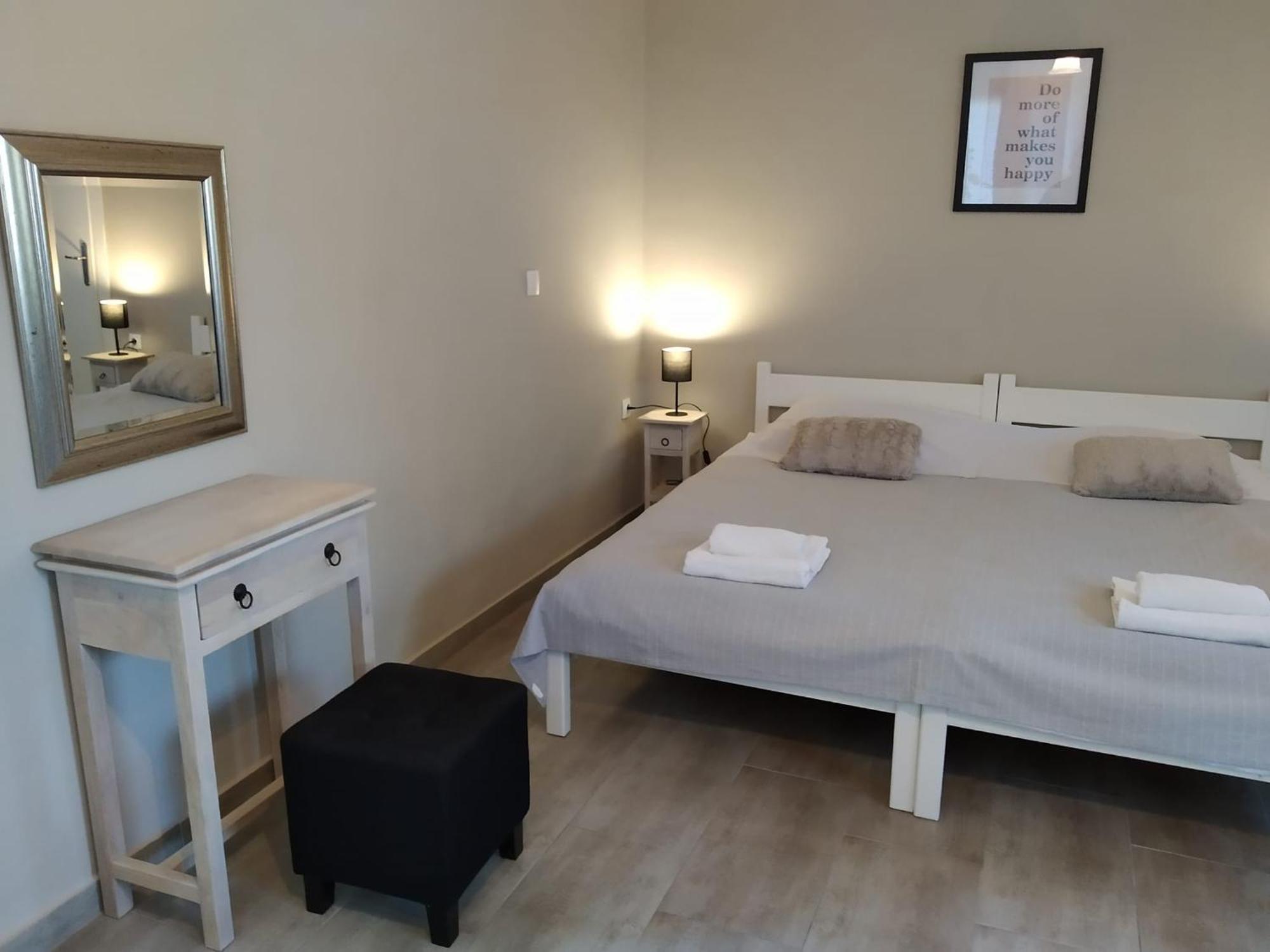 Trousas Apartments روذا المظهر الخارجي الصورة